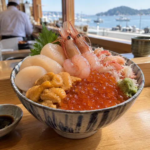 海鮮丼